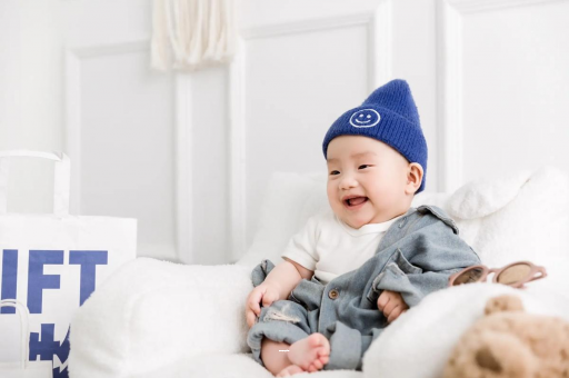 深圳合法供卵试管中心孕妇肚子上长小红点 深圳合法供卵试管中心孕妇肚子上长小红点